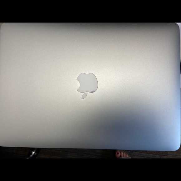 Apple Other - MacBook Air 2019. $950! Barely used! Like new.